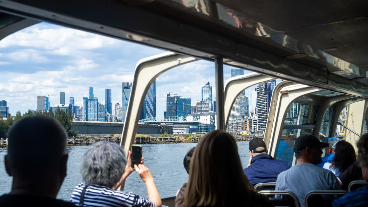 Melbourne Sightseeing Cruise on the Yarra River - تصویر 4