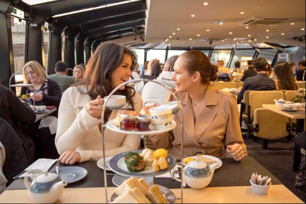 Afternoon Tea Cruise on the River Thames - تصویر 3