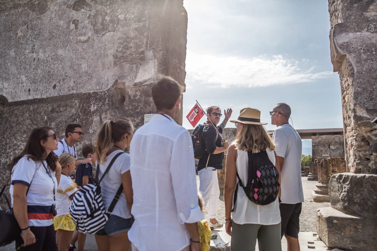 Tour of Pompeii: Guided Walk with Priority Access - تصویر 10