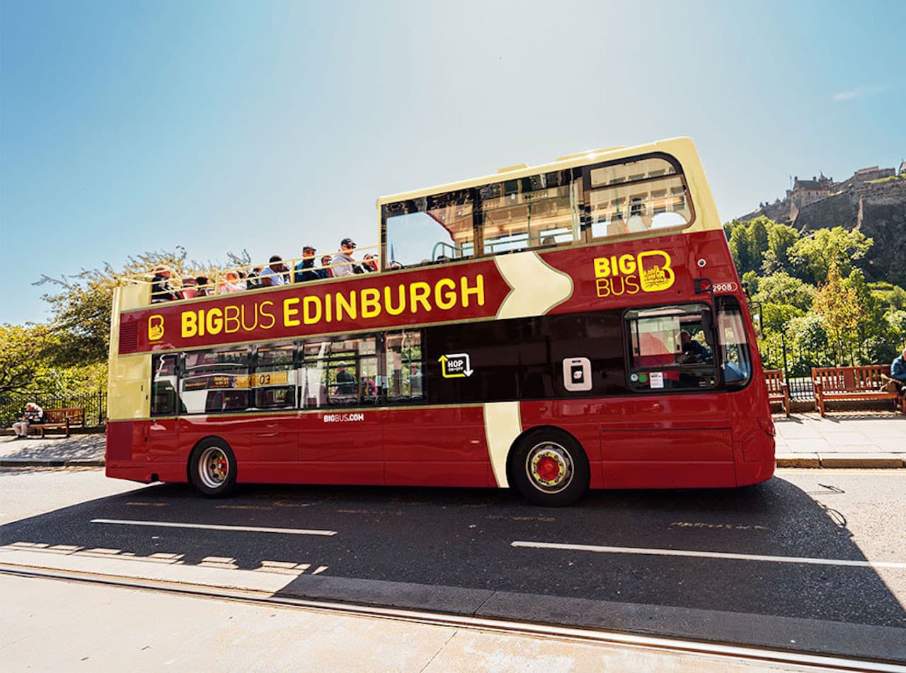 Big Bus Edinburgh Hop-on Hop-off Bus Tour - تصویر اصلی