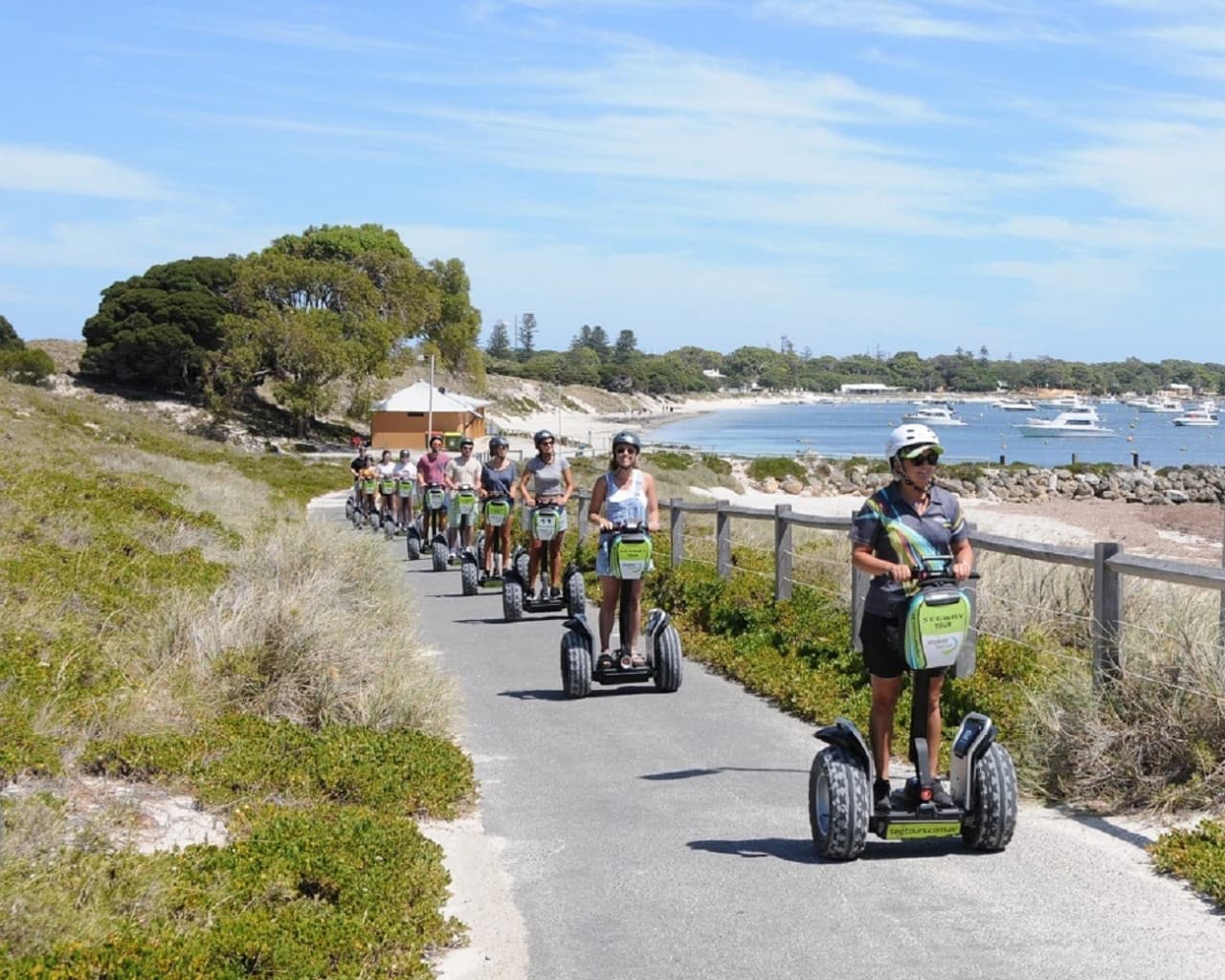 Rottnest Island Fortress Adventure Segway Tour with Round Trip SeaLink Ferry Transfer - تصویر 5