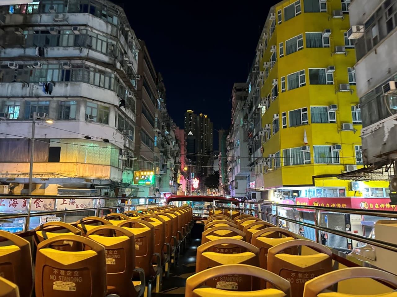 Hong Kong Open Top Bus Night Tour - تصویر 3