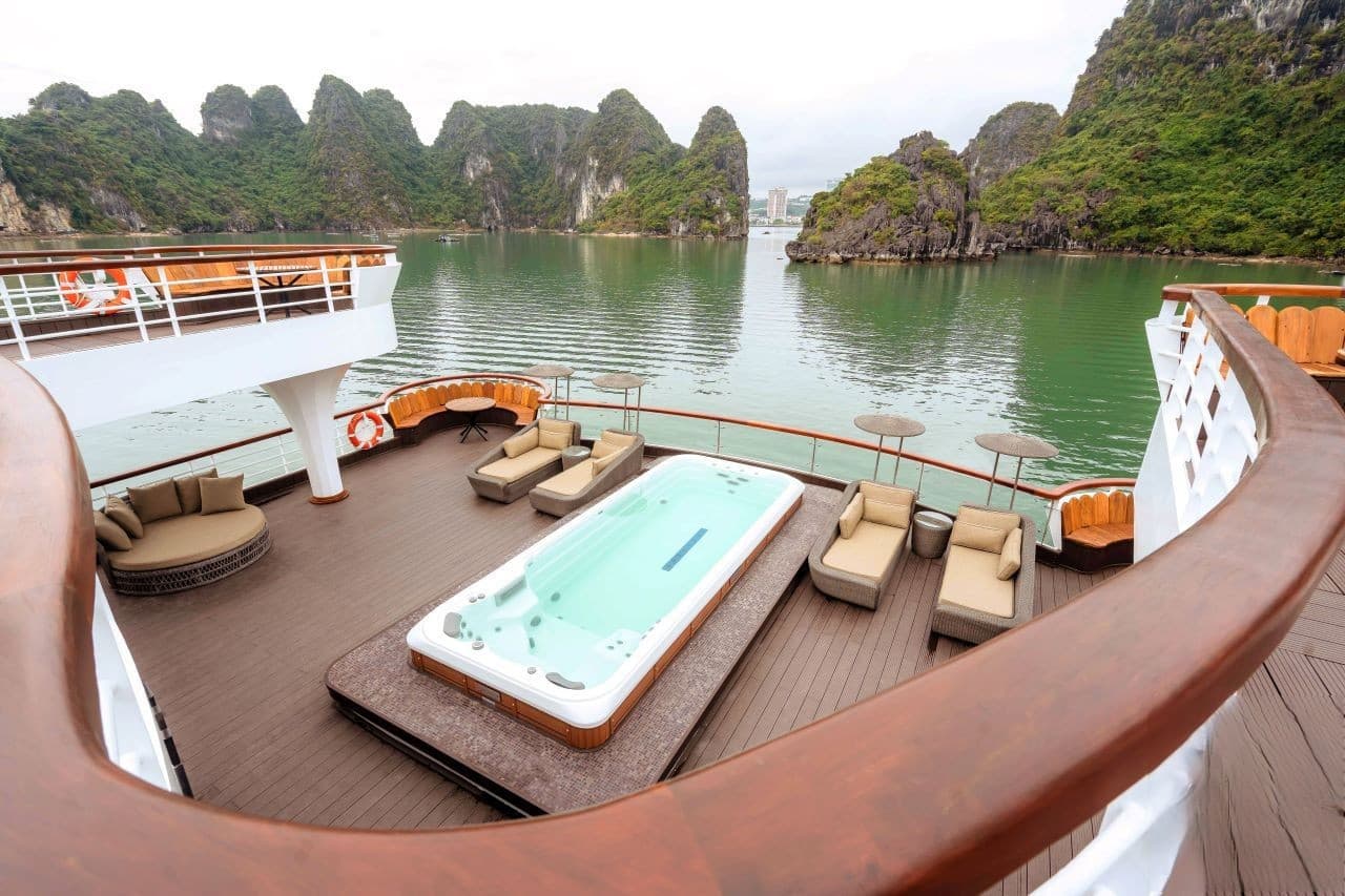 Halong Bay Premium Cruise aboard Ambassador Cruise - تصویر 6