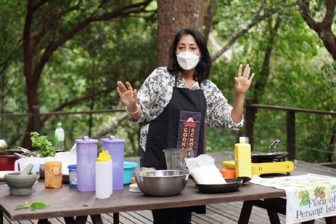 Cooking Class at Tropical Spice Garden - تصویر 3