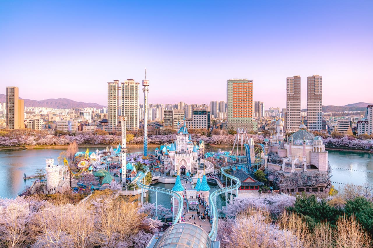 COMBO: AREX Incheon Airport Express Train + Korea SIM Card + Lotte World - تصویر 9