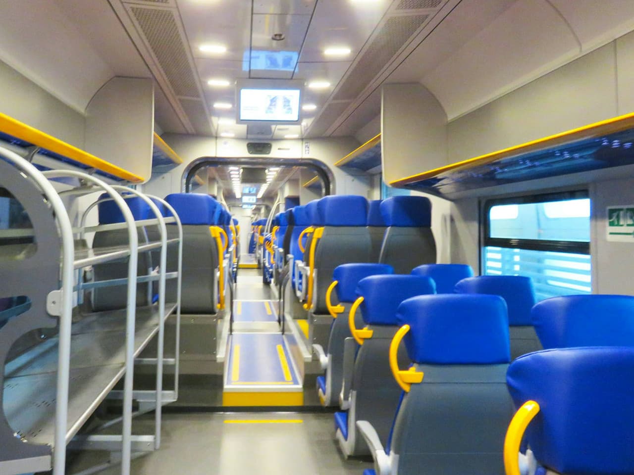 Fiumicino Airport: Leonardo Express Train Transfer To Rome Termini - تصویر 5