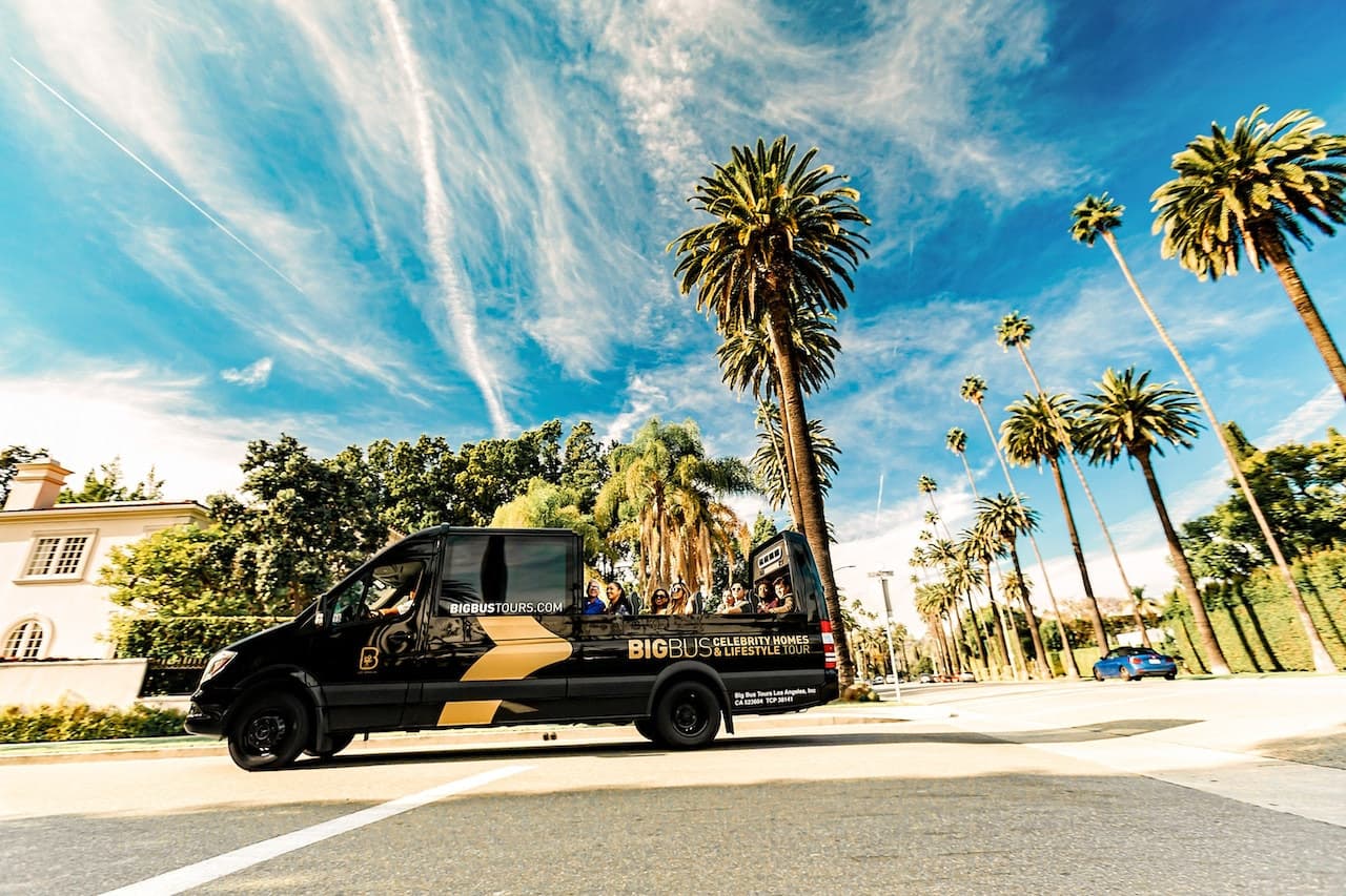 Los Angeles Celebrity Homes Bus Tour - تصویر اصلی