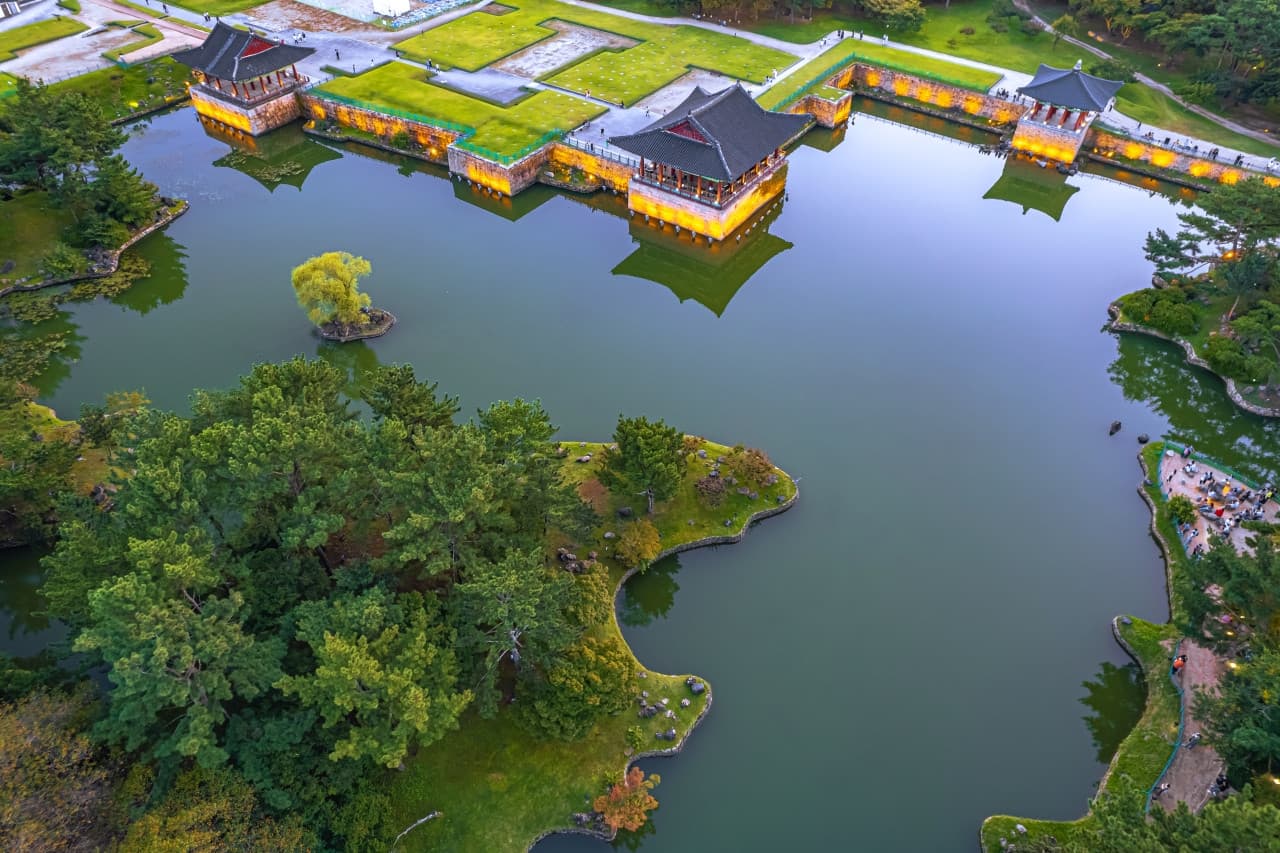 Gyeongju UNESCO World Heritage Site Full-Day Tour with Sky Capsule Experience from Busan - تصویر 8