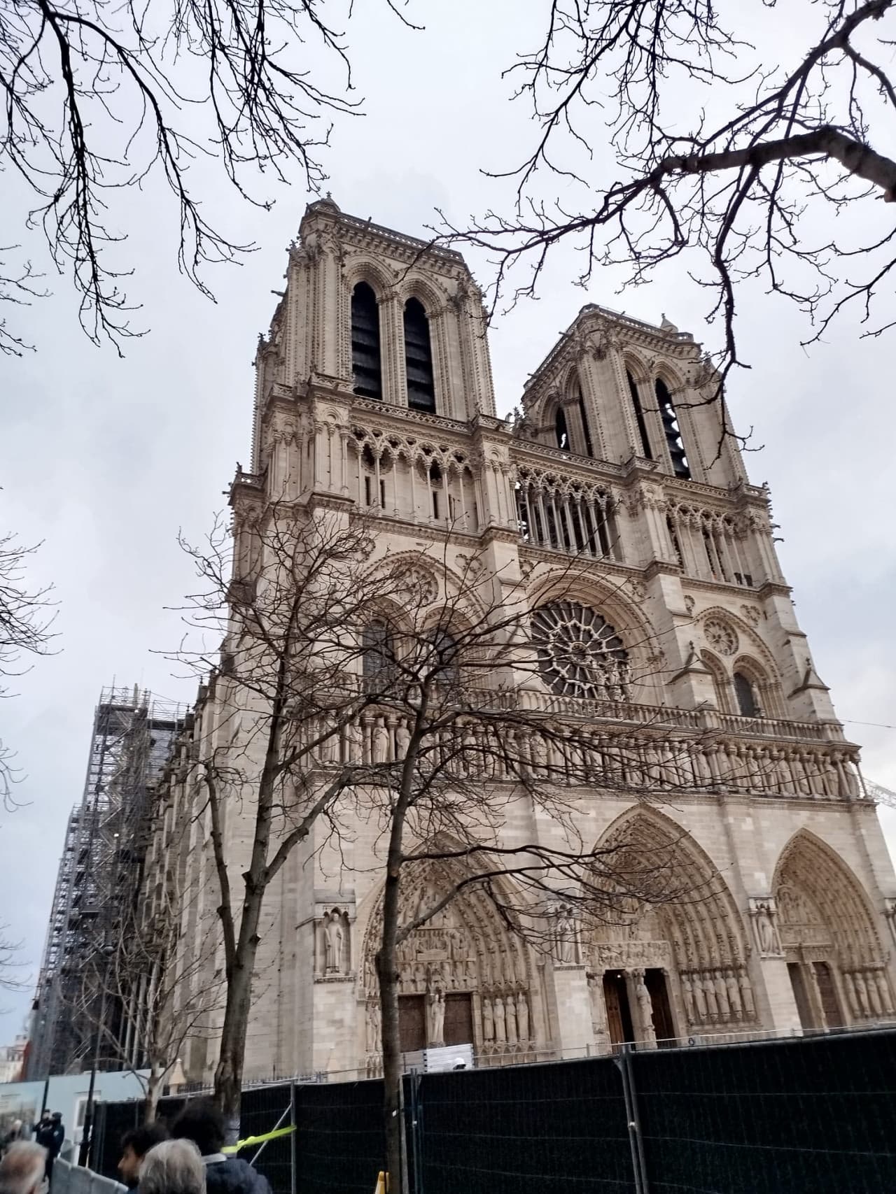 Notre Dame Cathedral Neighbourhood Guided Walking Tour - تصویر 8