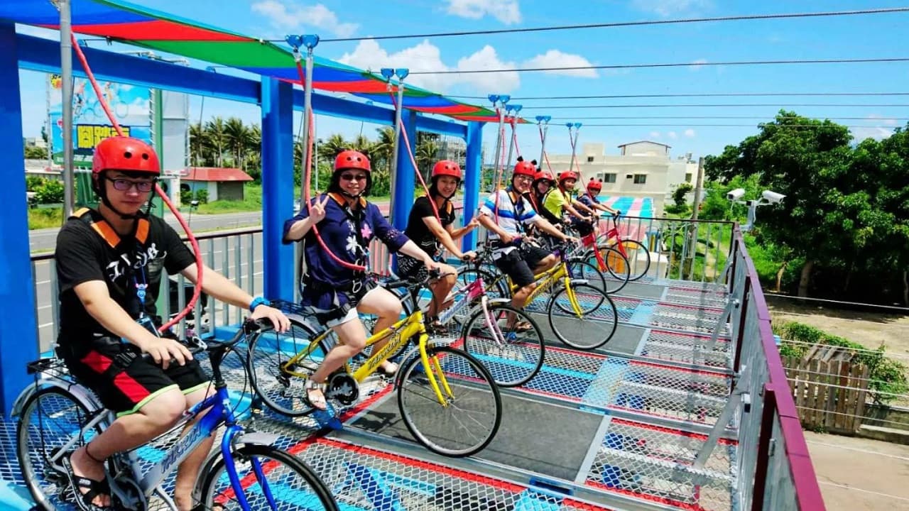 Kenting Zipline and Sky Bike Experience - تصویر 3