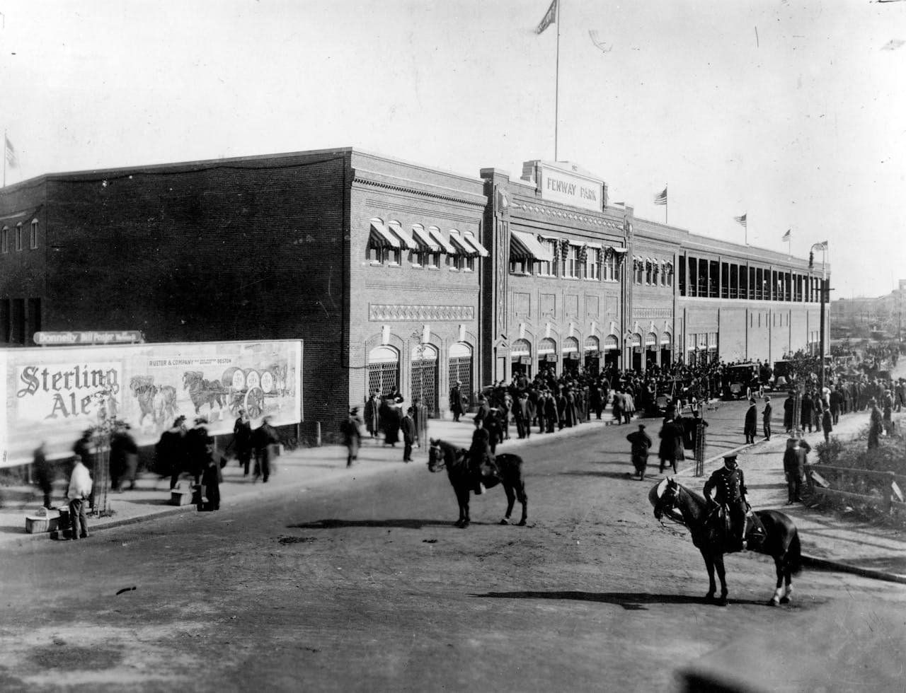 Fenway Park walking tour in Boston - تصویر 6