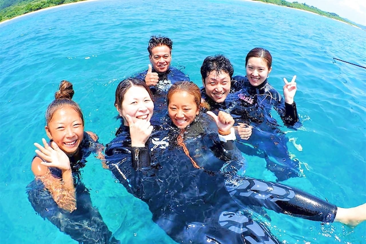 Half-Day Morning Snorkeling Tour with Phantom Island Visit - تصویر 13