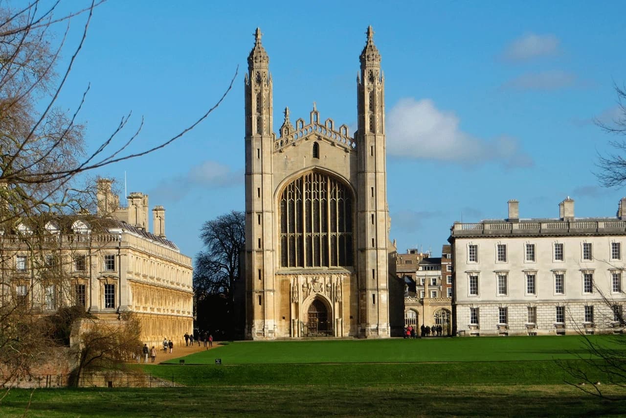 City Sightseeing Cambridge Hop-on Hop-off Bus Tour - تصویر 8