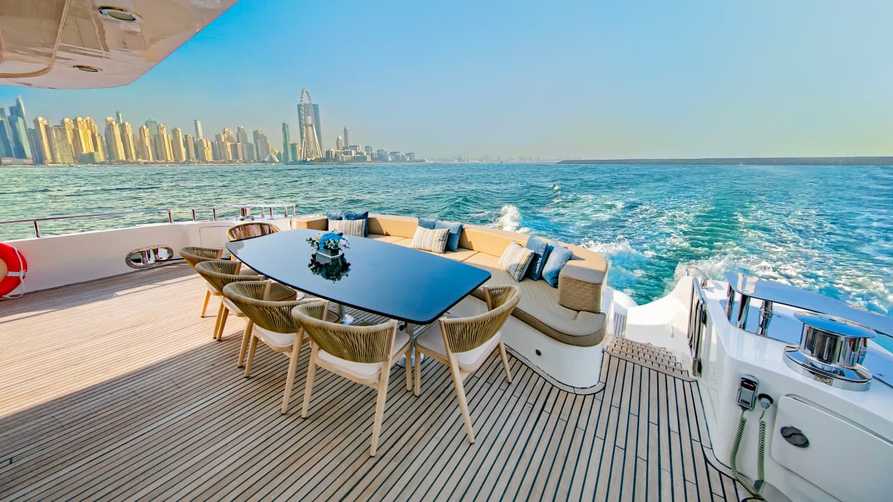 Dubai Marina Luxury Super Yacht Cruise - تصویر 5