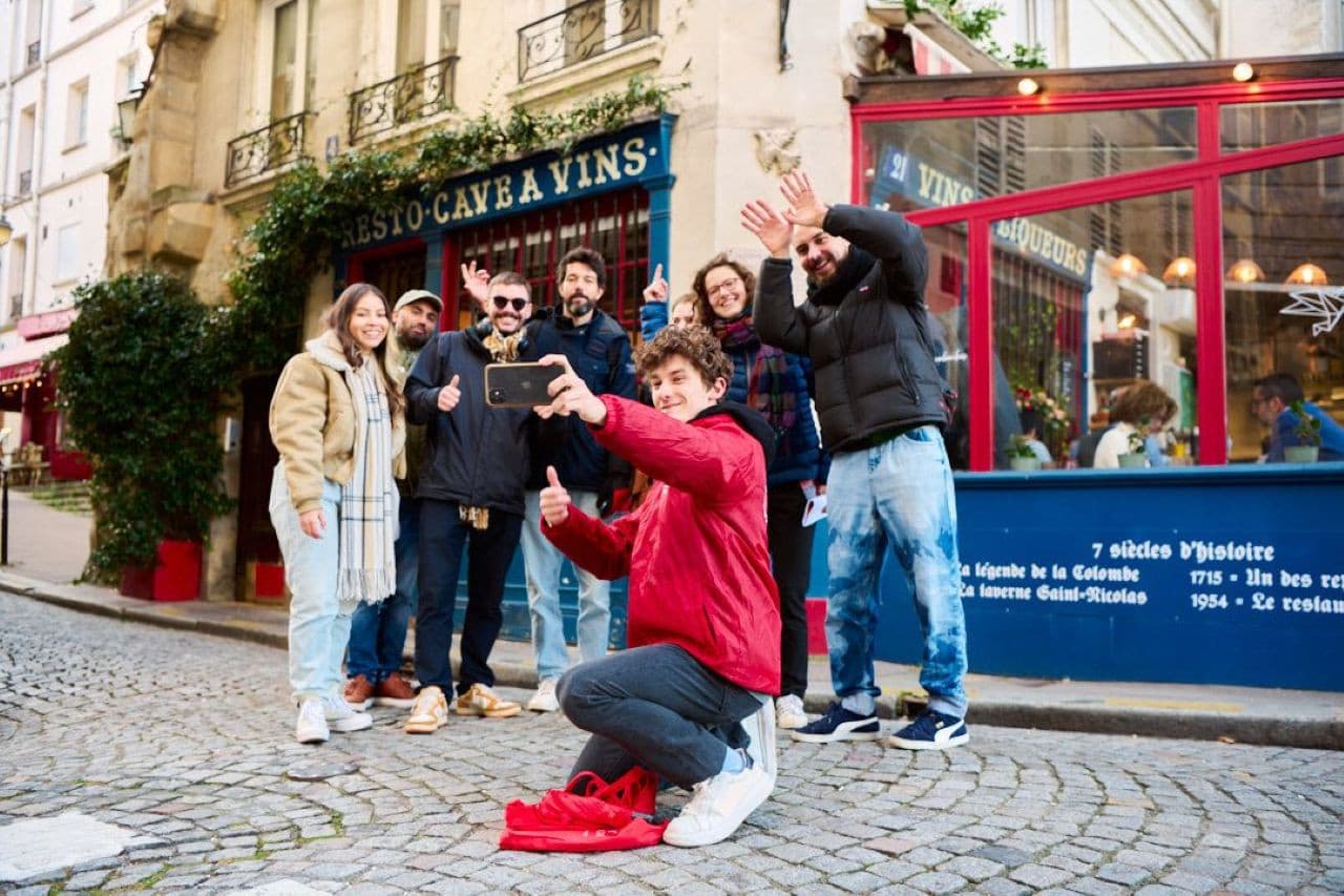 Notre Dame Cathedral Neighbourhood Guided Walking Tour - تصویر 6