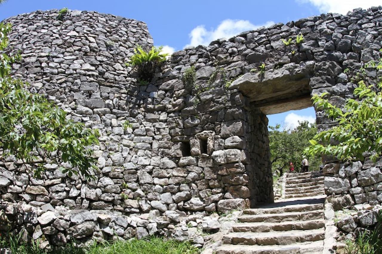 Nakijin Castle Ruins Ticket - تصویر اصلی