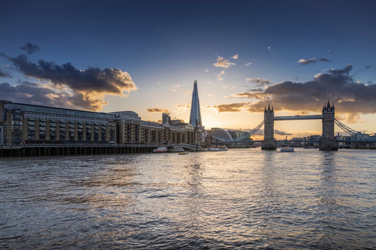 Evening Cruise on the River Thames - تصویر 3