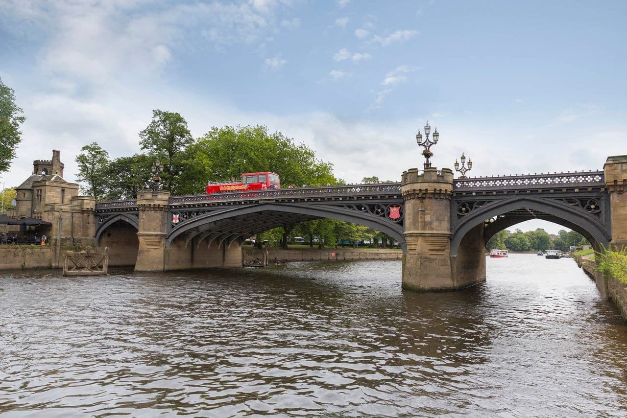 City Sightseeing York Hop-on Hop-off Bus Tour - تصویر 5