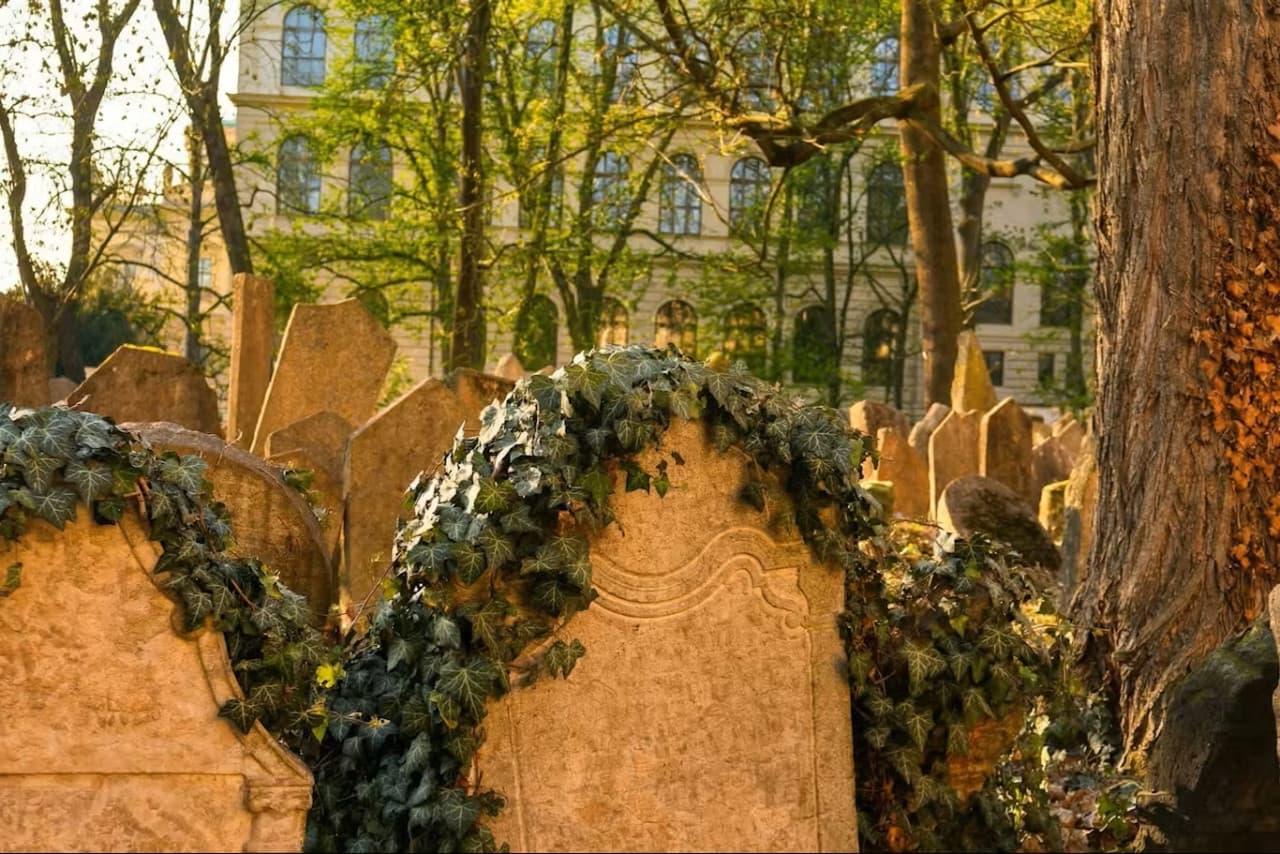 Prague Jewish Quarter Ticket + Guided Introduction + Optional Audio Guide - تصویر اصلی