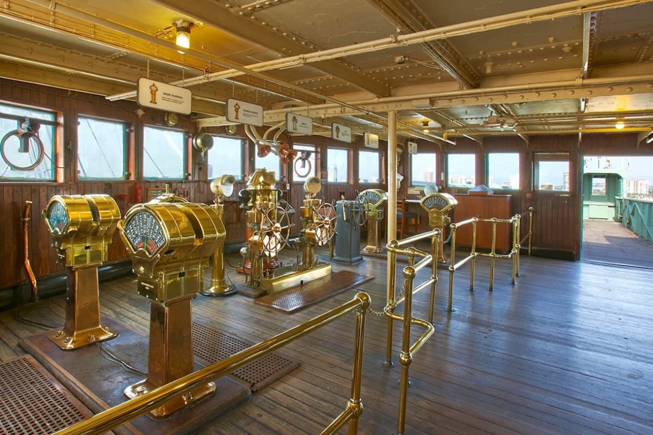 The Queen Mary Ticket - تصویر 6