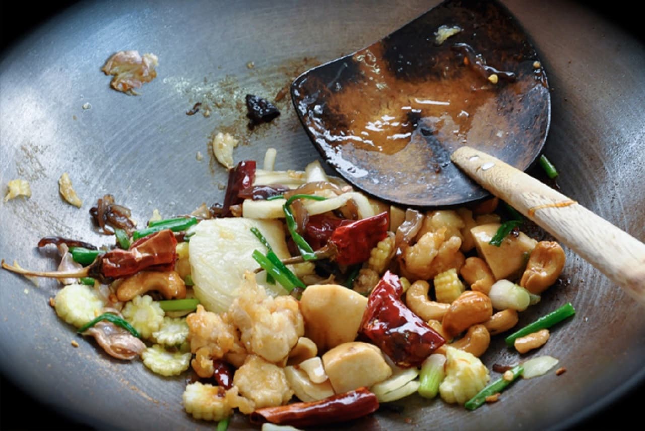 Thai Cooking Class at Silom Thai Cooking School - تصویر 12