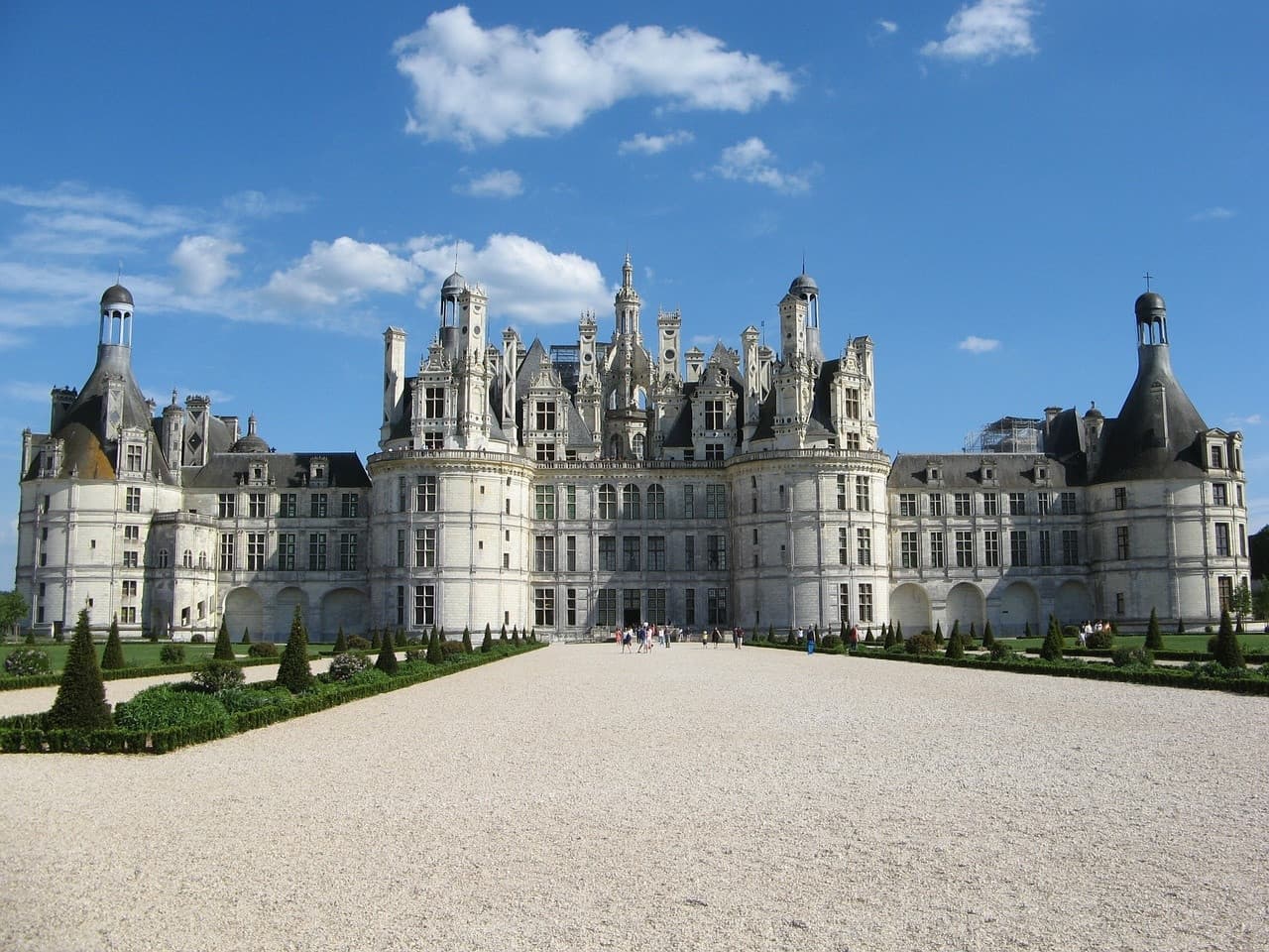 Loire Valley Tour from Paris: Chambord, Chenonceau, and Cheverny Castles - تصویر 13