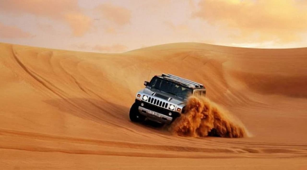 Dubai Hummer Desert Safari Private Tour - تصویر اصلی