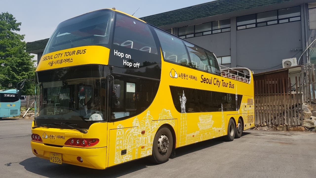 Dongdaemun Hop-on Hop-off Bus Tour by Yellow Balloon City Bus - تصویر 2