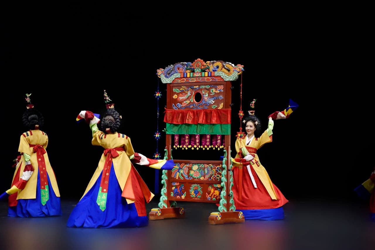 Saturday Gugak Concert (Korean Traditional Music and Dance Performance) - تصویر 2