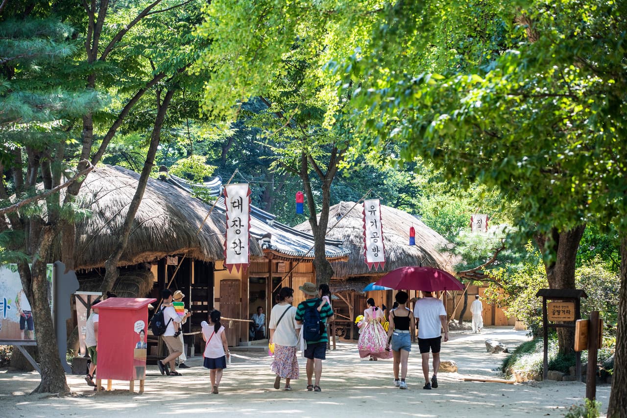 Korean Folk Village and Suwon Hwaseong Fortress Full-Day Tour from Seoul - تصویر 5