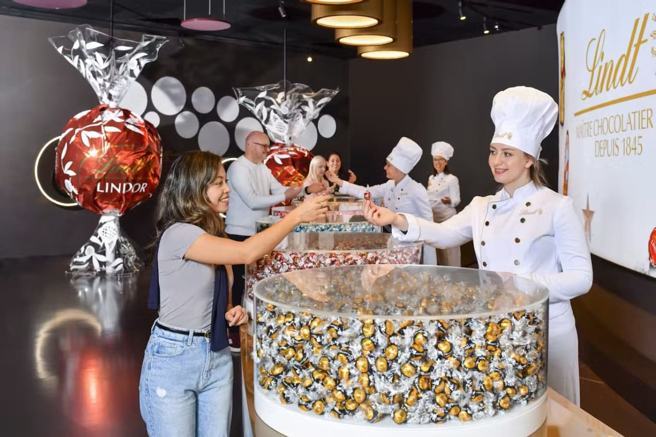 Lindt Home of Chocolate Ticket - تصویر 2