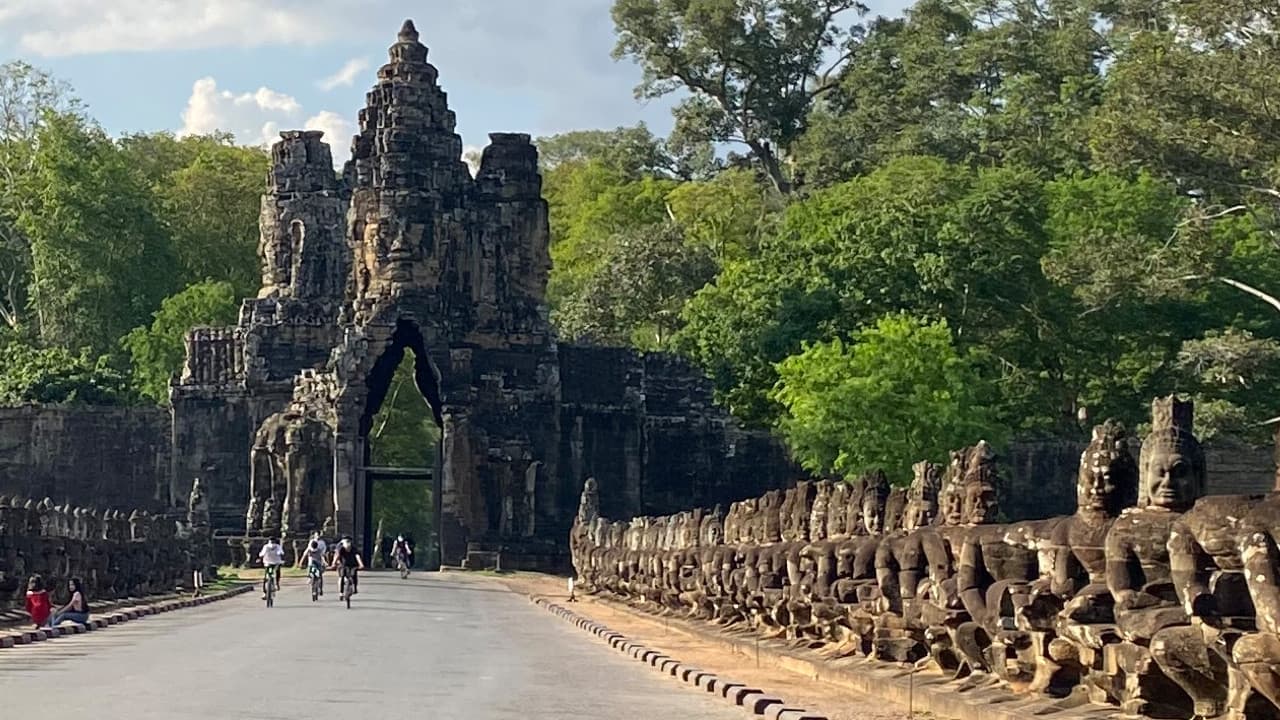 Angkor Temples Tour - تصویر 4