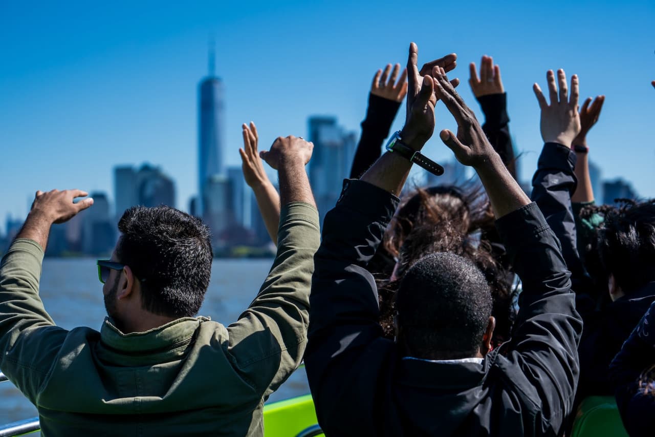 The Beast Speedboat Ride to Statue of Liberty by Circle Line: Reserved Straight-to-Board Ticket - تصویر 4