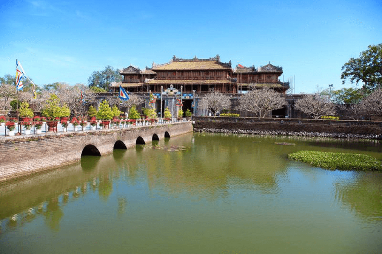 Hue City Tour from Da Nang - تصویر 10