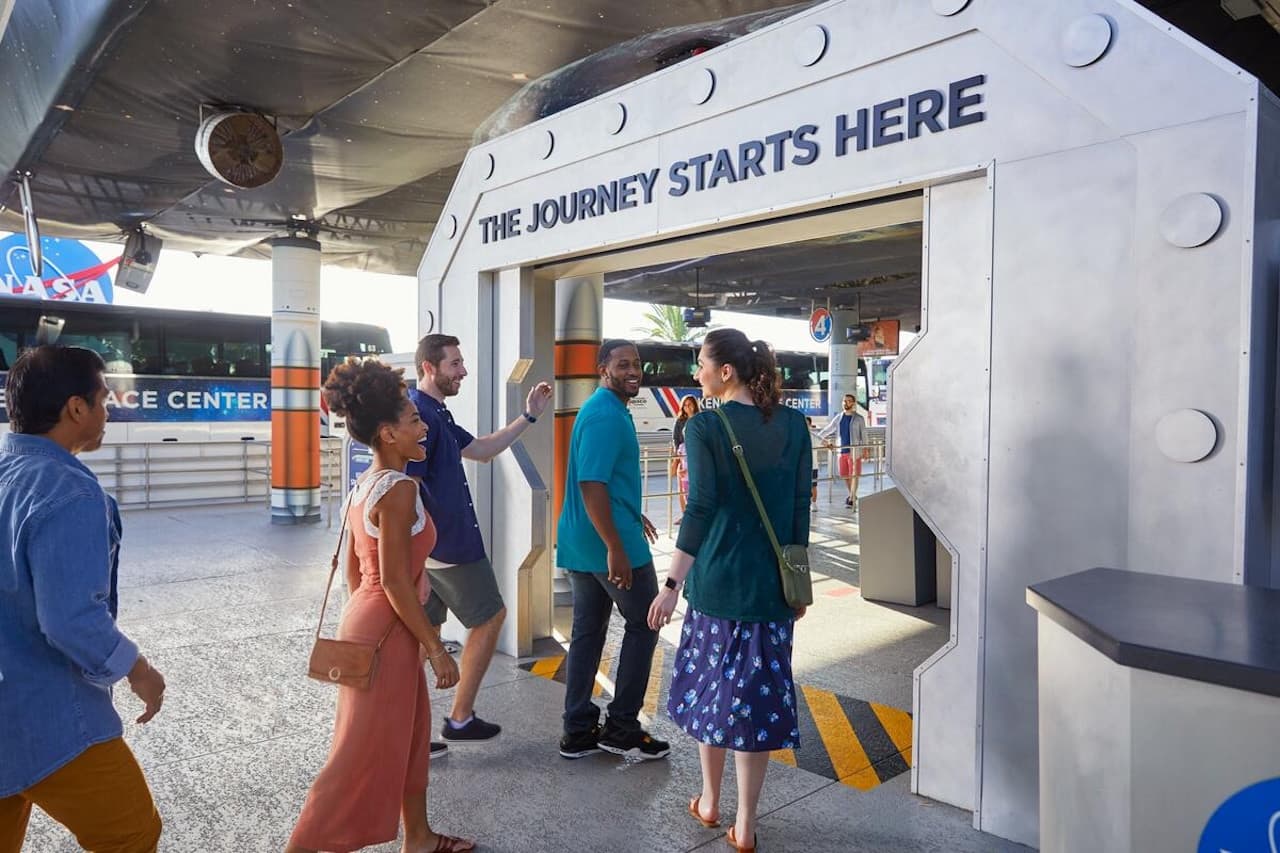 Kennedy Space Center Visitor Complex Admission with Round Trip Transportation from Orlando Area - تصویر 13