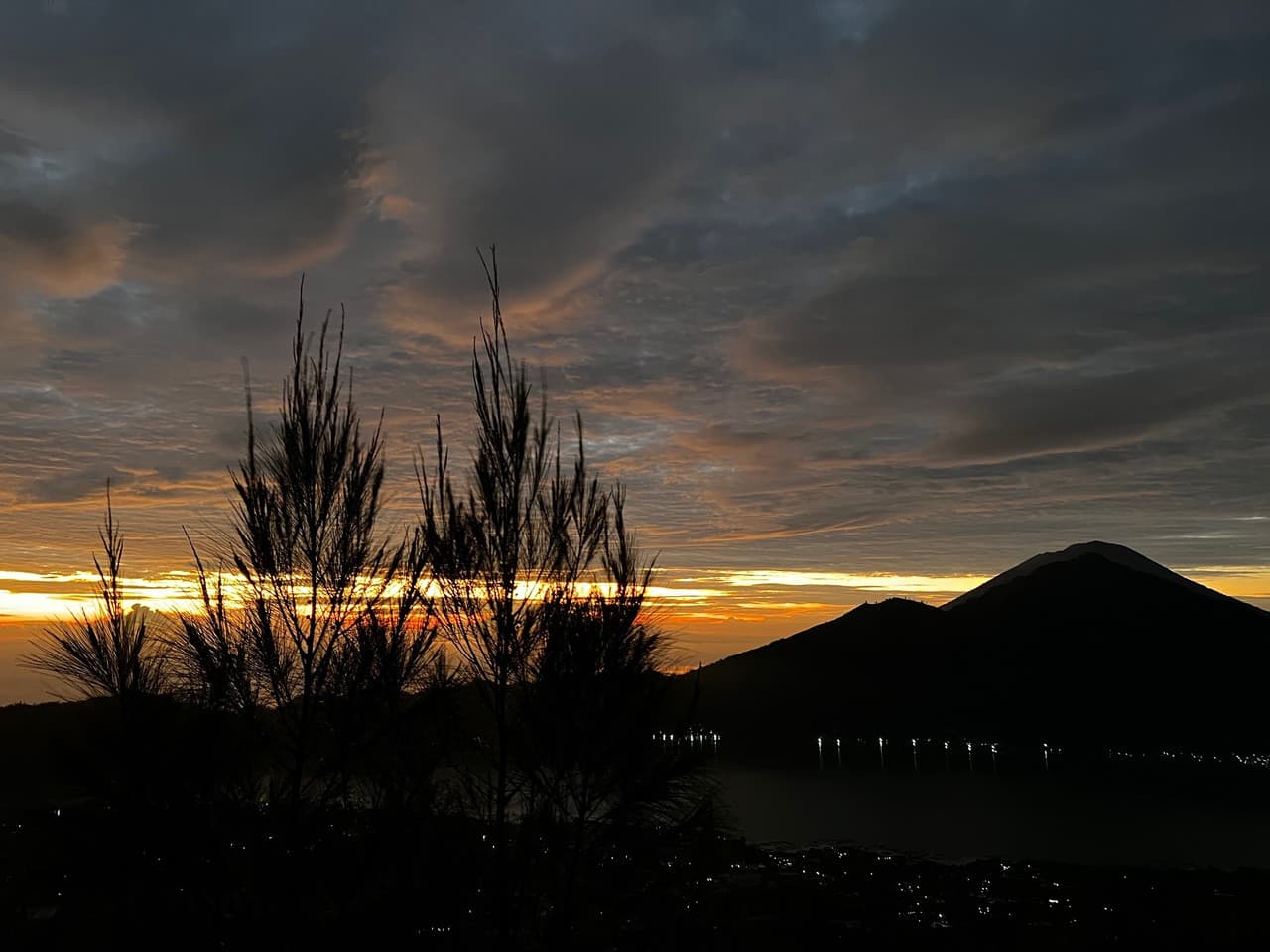 Mount Batur Sunrise Hike and Tibumana Waterfall Visit - تصویر 2