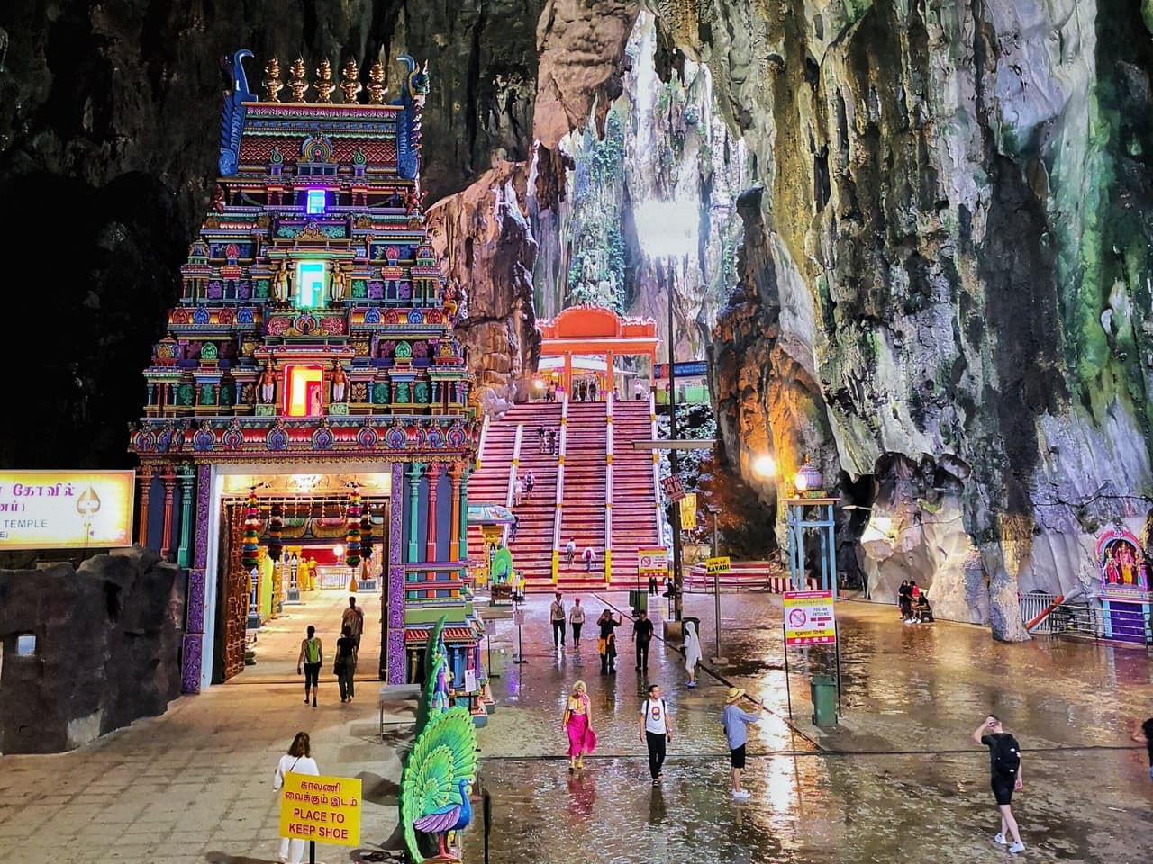 Colmar Tropicale Bukit Tinggi and Batu Caves Tour from Kuala Lumpur - تصویر 5