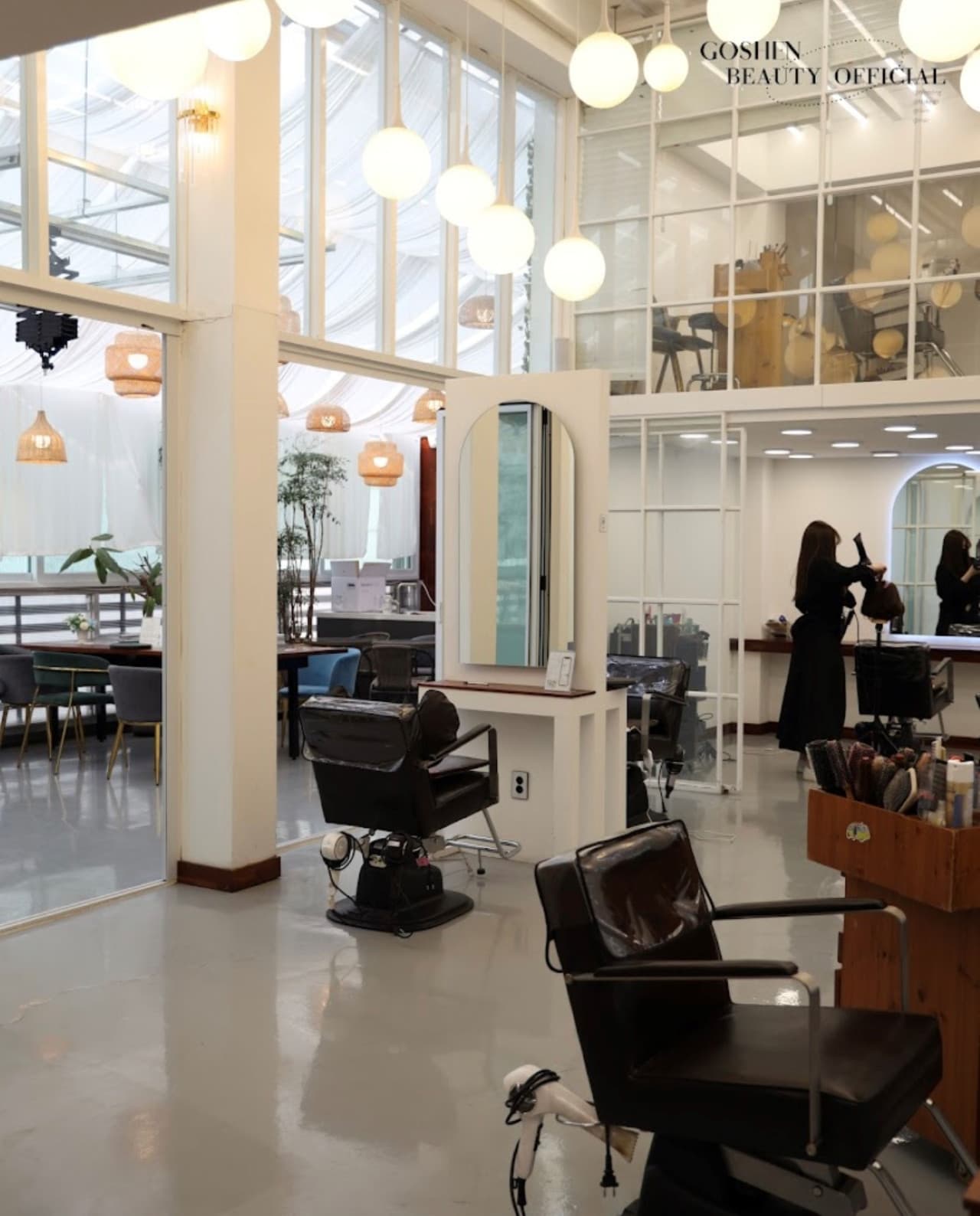 Korean Celebrity Salon Experience: Beauty Make-up and Hair Styling - تصویر 9