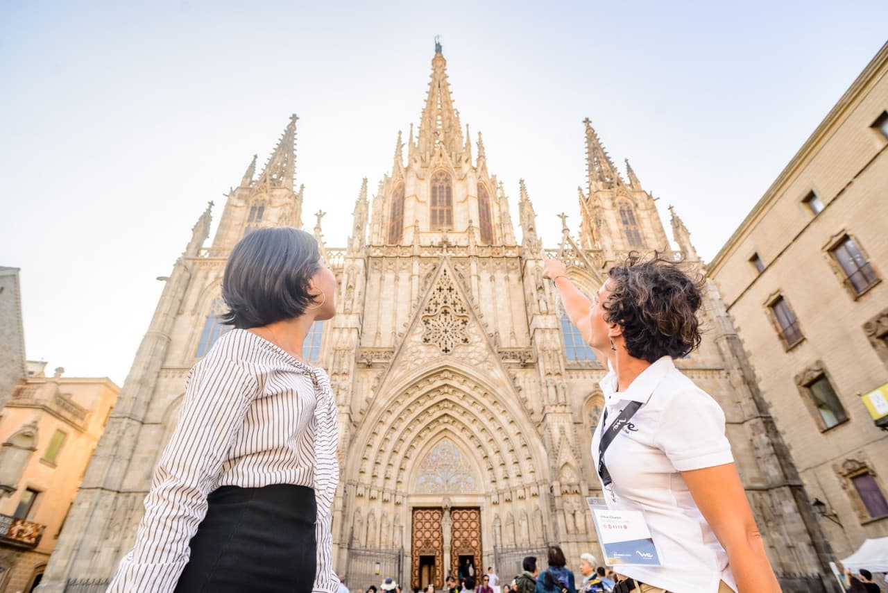Barcelona Walking Tour with High-Speed Train Transfer from Madrid - تصویر اصلی