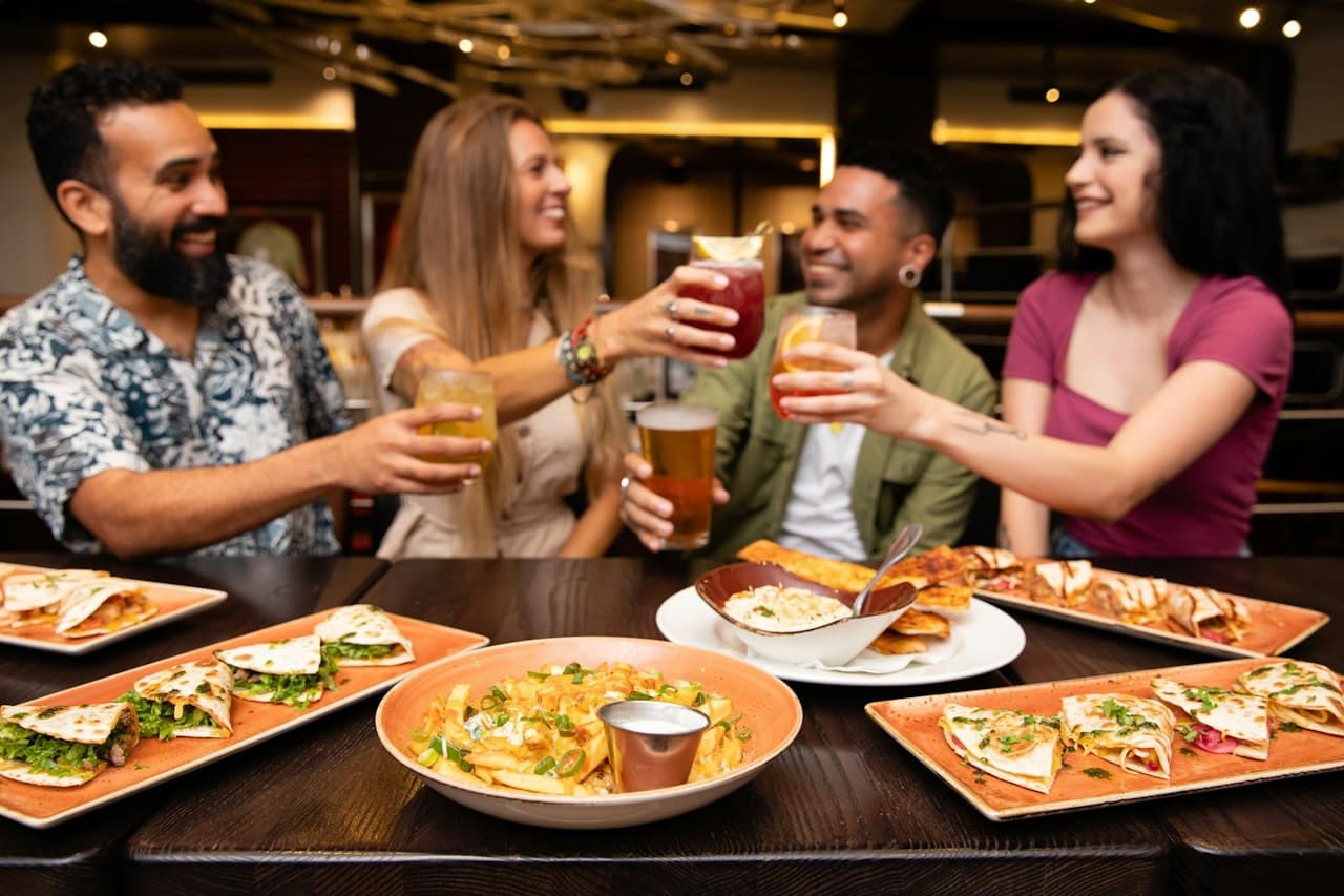 Hard Rock Cafe New York Times Square Dining Experience - تصویر 8