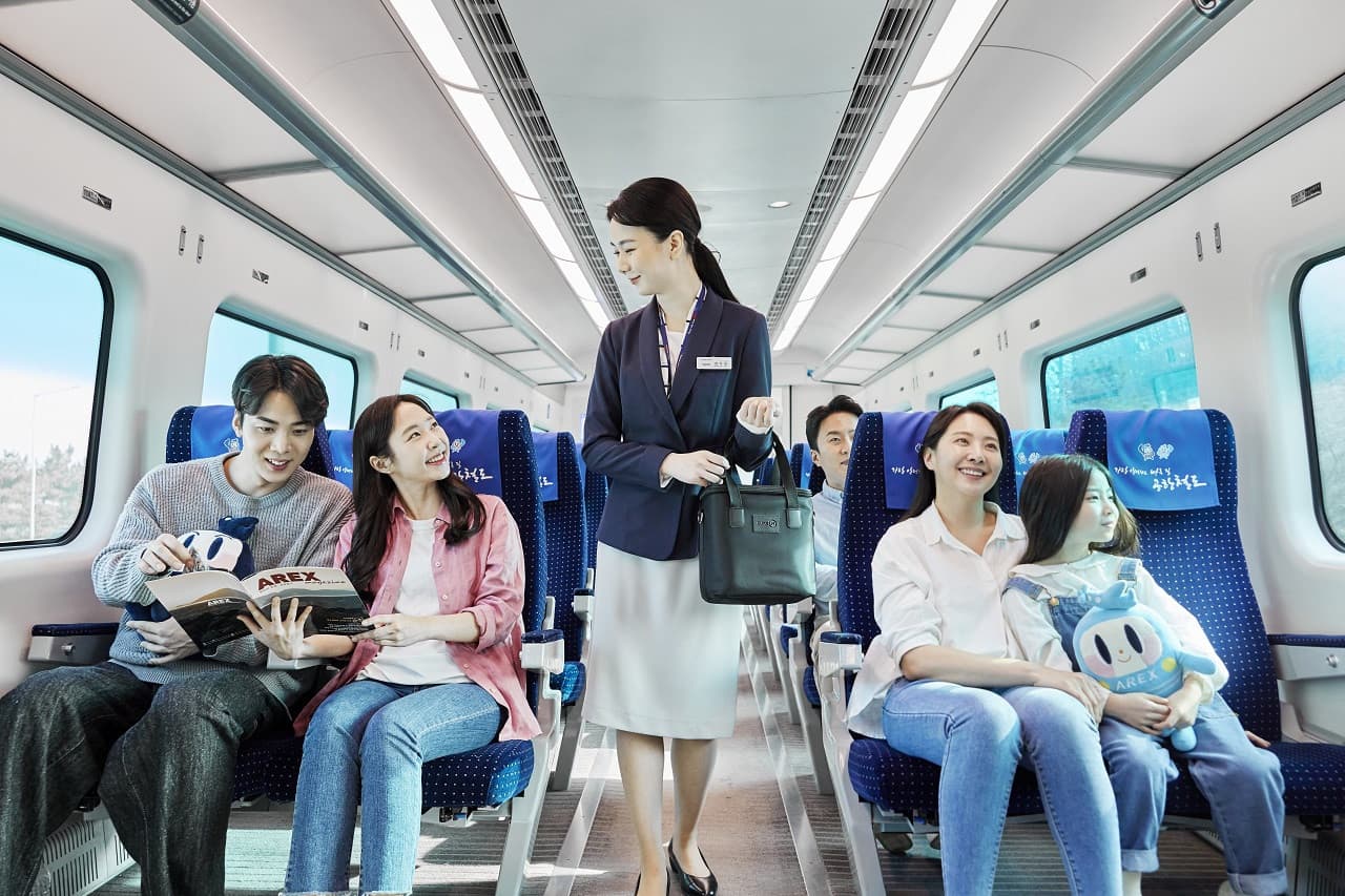 COMBO: AREX Incheon Airport Express Train + Korea Unlimited Data with High-Speed Access SIM Card - تصویر 4