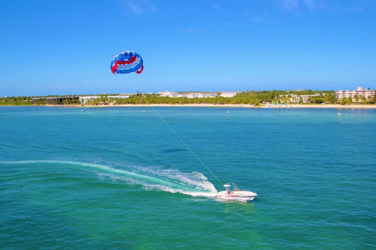 Parasailing Experience in Key West - تصویر 7