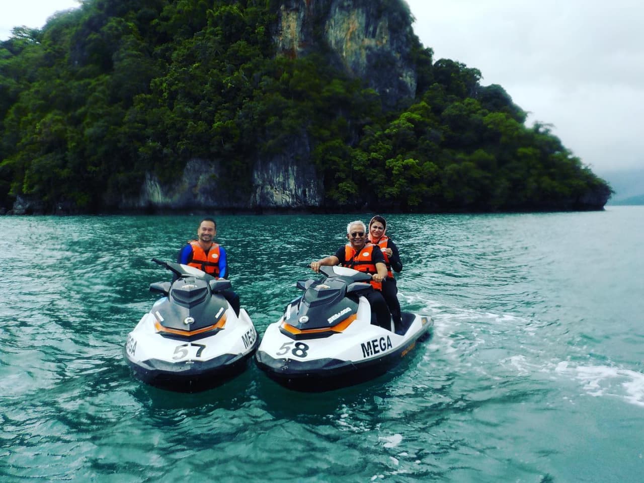 Langkawi Dayang Bunting Island Tour by Jet Ski with Mega Water Sports - تصویر 17
