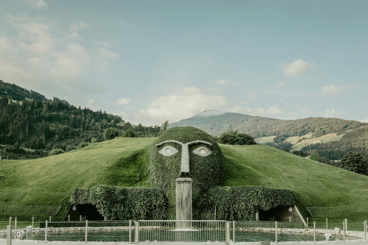 Swarovski Crystal Worlds - تصویر اصلی