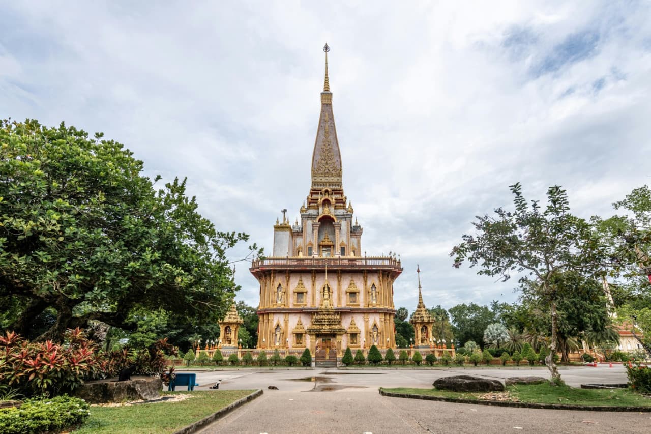 Phuket City Half-Day Tour: Wat Chalong, Big Buddha, Karon Viewpoint, Old Phuket Town - تصویر 4