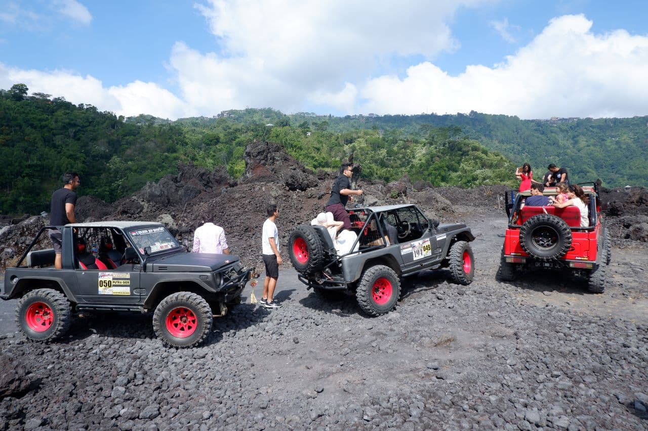 Mount Batur 4WD Jeep Tour - تصویر اصلی