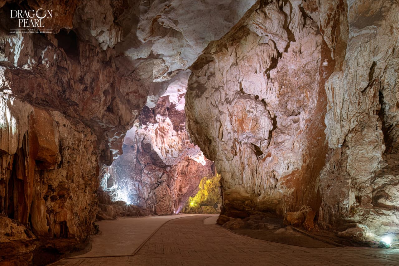 Dragon Pearl Cave Show and Dining Experience - تصویر 12