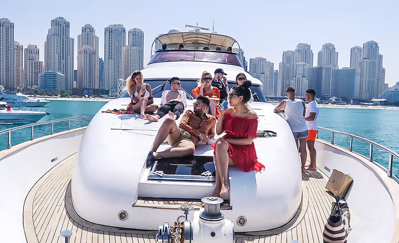 Dubai Marina Yacht Tours - تصویر اصلی