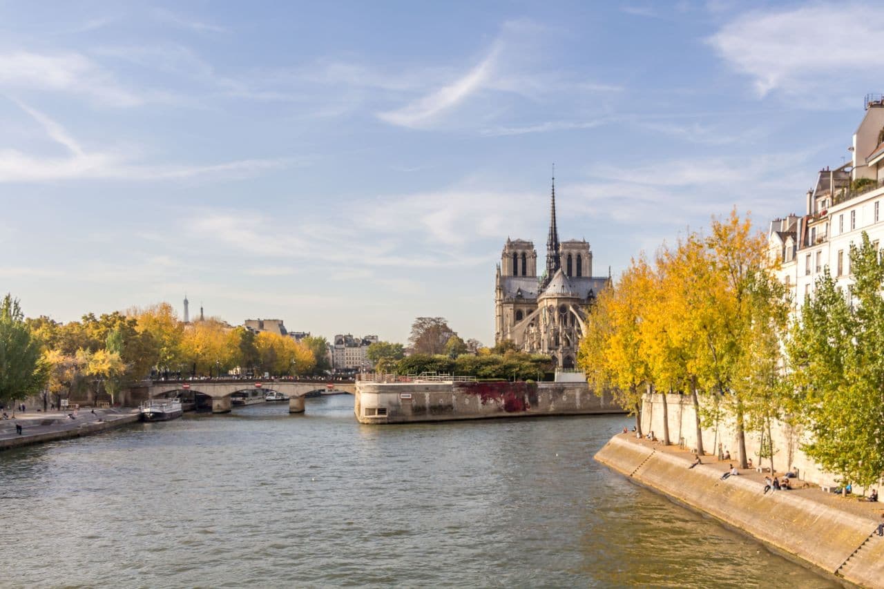 Paris Open-Top Bus Tour, Seine River Cruise, and Eiffel Tower Dining Experience - تصویر 7