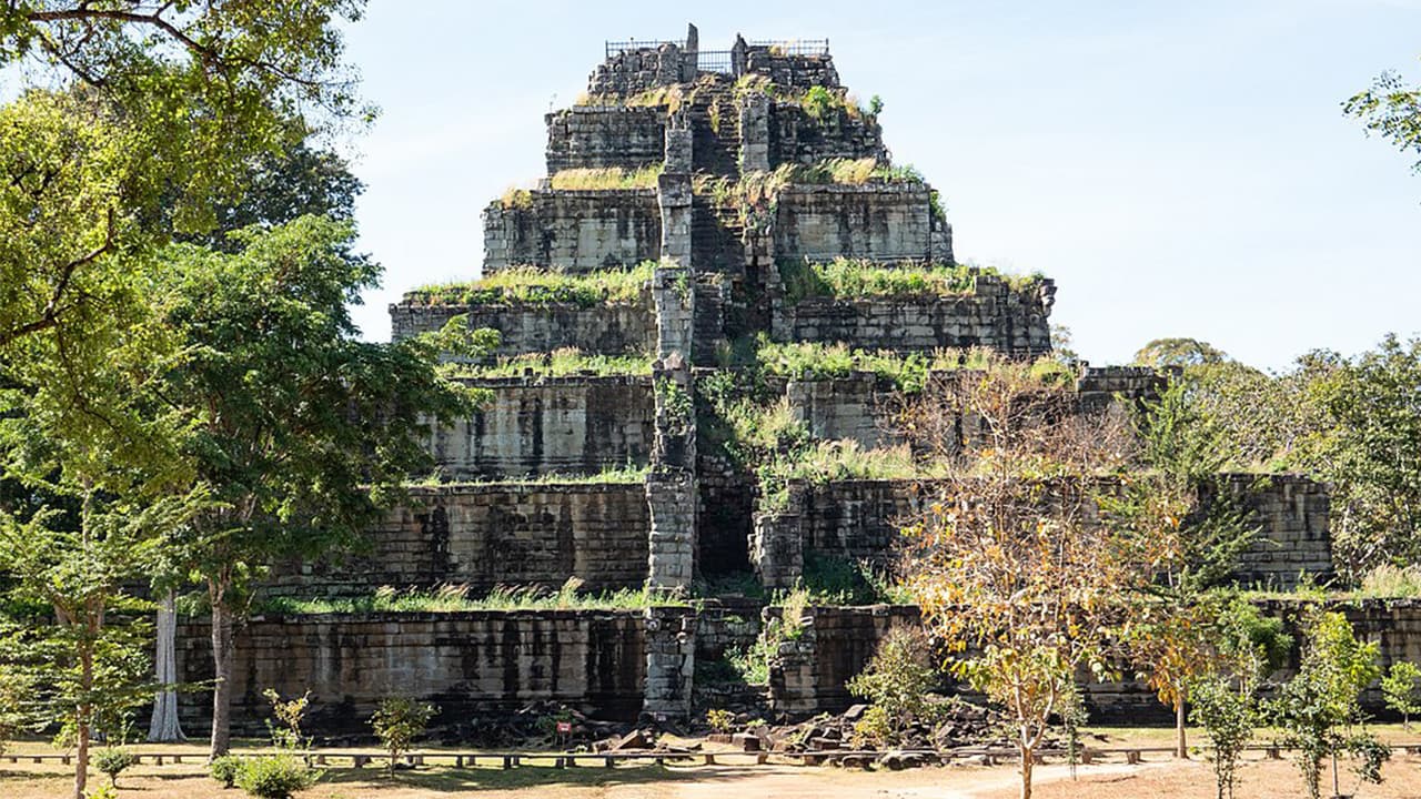 Koh Ker and Beng Mealea Temple Tour - تصویر 4